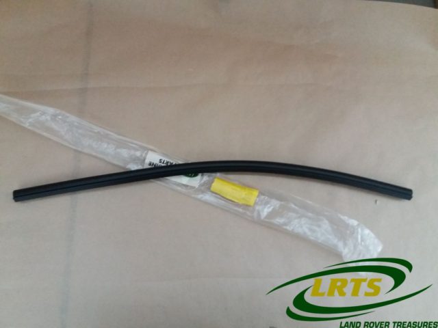 NOS GENUINE LAND ROVER WINDSCREEN SIDE SEAL LIGHTWEIGHT AIRPORTABLE PART 346395