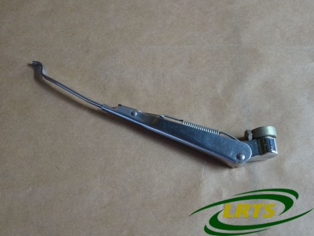 NOS GENUINE LAND ROVER RIGHT HAND SPOON TYPE WIPER ARM SERIES IIA PART 37H7848