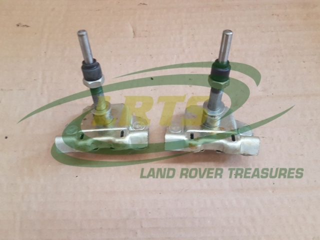 NOS LAND ROVER SERIES AND DEFENDER SPINDLE KIT WIPER MOTOR PART 605904 560887