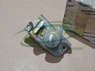 NOS GENUINE LAND ROVER BACK SEAT SQUAB LATCH ASSY RANGE ROVER CLASSIC DISCOVERY 1 MWC8299